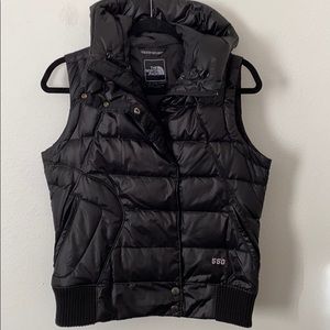 North Face | Black 550 Oh Snap Vest